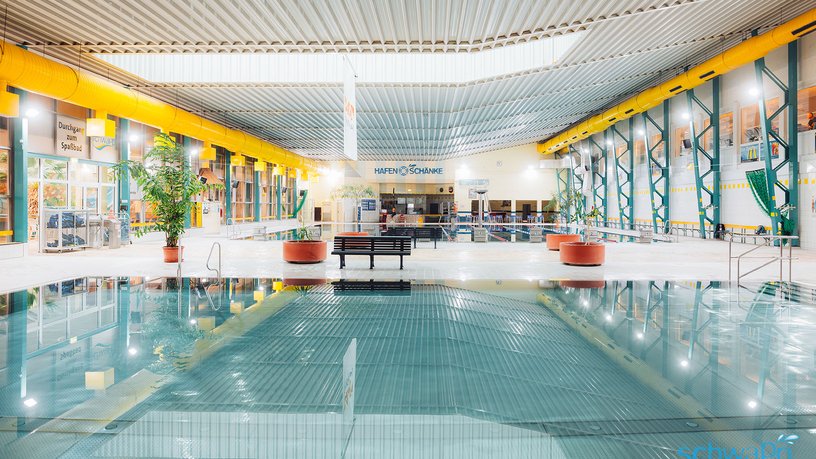 Nichtschwimmerberich in der Halle 