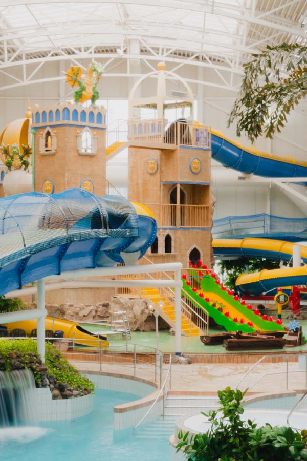 schwapp Erlebnisbad mit Rutschenparadies